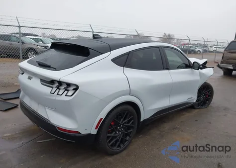 2023 Ford Mustang Mach-E Gt z USA, uszkodzony, nr VIN 3FMTK4SX6PMA20006